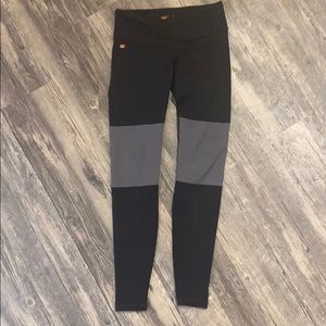 Aviator Nation Leggings